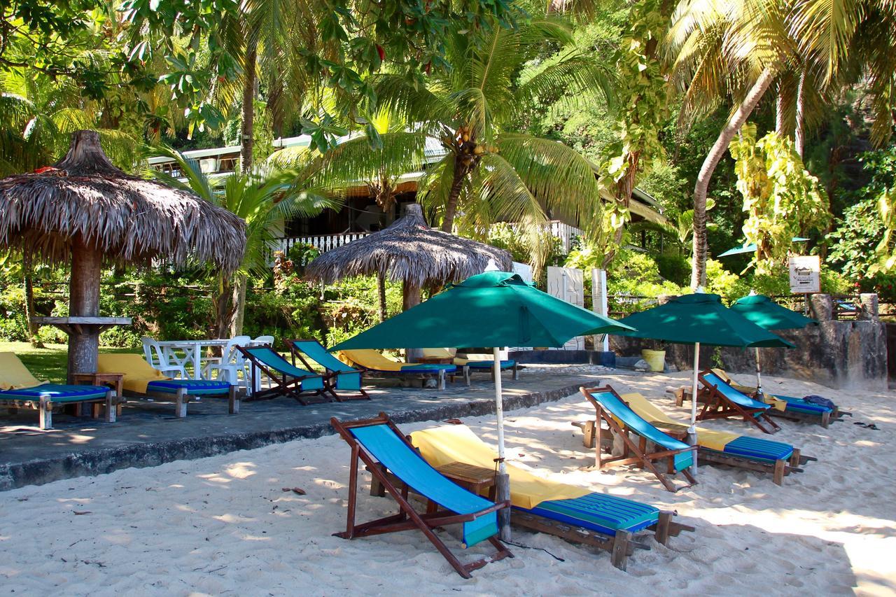 Hotel Gerard et Francine Ambatoloaka  Extérieur photo